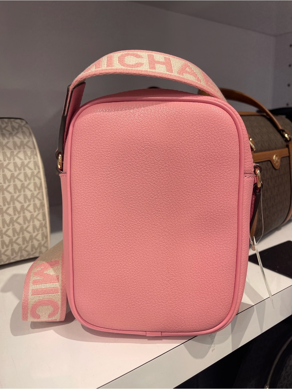 MICHAEL KORS Jet Set Medium Leather Crossbody Flight Bag
Carnation
NWT - Picture 13 of 16